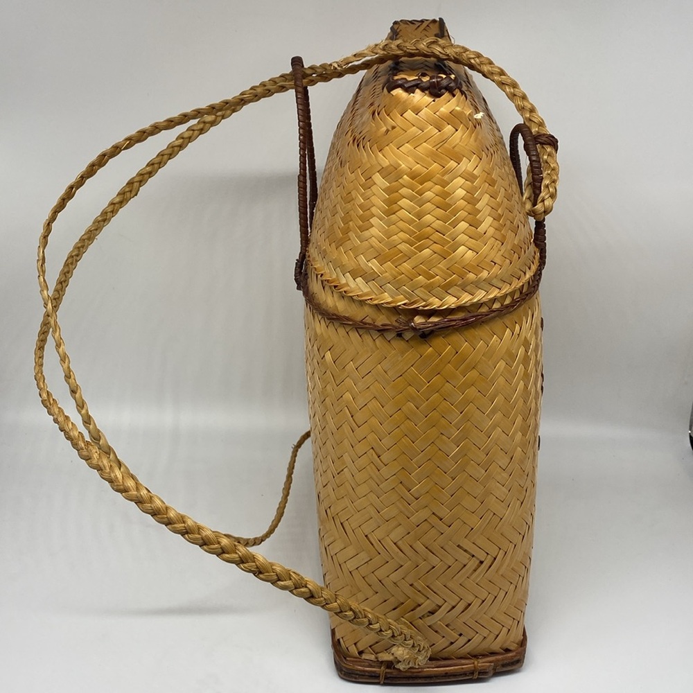 Straw Backpack - image 3